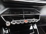 Peugeot e-208 EV GT 51 kWh 96% SOH | Warmtepomp | Cruise Control | Camera | Navigatie | Apple Caprlay/Android Auto | Parkeersensoren Voor en Achter | Keyless