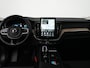 Volvo XC60 T6 Recharge AWD Ultra Dark | Luchtvering | Head-Up | Harman/Kardon | 360° | Panoramadak | All Seasons | Trekhaak