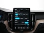 Volvo XC60 T6 Recharge AWD Ultra Dark | Luchtvering | Head-Up | Harman/Kardon | 360° | Panoramadak | All Seasons | Trekhaak