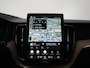 Volvo XC60 T6 Recharge AWD Ultra Dark | Luchtvering | Head-Up | Harman/Kardon | 360° | Panoramadak | All Seasons | Trekhaak