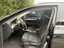 Volkswagen Passat Variant Connected Series 1.4 TSI 218 pk - SOH 94% - trekhaak - massagestoel - LED - dealeronderhouden!