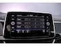 Volkswagen T-Roc R-Line Business 1.5 TSI 150pk DSG Automaat Trekhaak, Panoramadak, Navigatie, Adaptive cruise control, Achteruitrijcamera