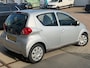 Toyota Aygo 1.0-12V +/ 5drs/ nap/ 1jaar apk/ goed onderhouden/ airco/ EL-ramen/ zeer nette auto.