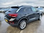 Volkswagen T-Roc 1.0 TSI Oranje Edition | Multimedia | Climatronic | Binnenkort beschikbaar |
