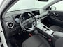 Hyundai Kona Electric EV Fashion 64 kWh Parkeersensoren achter | SOH 96,8% | Automaat | L.M. Velgen |