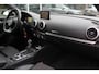 Audi A3 Limousine 1.5 TFSI CoD Sport S Line Edition / Virtual Cockpit / Navigatie / Parkeerhulp V+A / 19'' / Zwart optiek / Cruise Control / Stoelverwarming