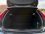 Volvo V40 1.6 T4 R-Design | Panoramadak | Camera | Leder/Alcantara | 18" Velgen | Stoelverwarming | Clima | PDC | Cruise | LED |