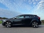 Volvo V40 1.6 T4 R-Design | Panoramadak | Camera | Leder/Alcantara | 18" Velgen | Stoelverwarming | Clima | PDC | Cruise | LED |