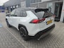 Toyota RAV4 2.5 HYBRID STYLE BI-TONE TREKHAAK STOEL/STUURVERW KEYLESS BLIND-SPOT PARK-SENSOREN APPLE/ANDROID ELEK-ACHTERKLEP AD-CRUISE JBL-AUDIO LM-VELGEN DAB+