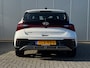 Hyundai i20 1.0 T-GDI 100pk Comfort / Navigatie d.m.v. Apple Carplay & Android Auto / Airco / Achteruitrijcamera / Airco | Camera | Carplay | Bestuurdersstoel in hoogte verstelbaar | Cruise control | Dodehoek detectie | Navigatie | Lichtmetalen velgen | Digitaal cockpit | Parkeersensoren