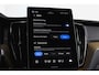 Volvo XC60 2.0 T8 Plug-in hybrid AWD Ultra Dark Org. NL. | Forest Lake | S/K-Panodak | Adapt. Cruise | Stoel-+Stuurverw. | PDC | 360 Camera | NAV + App. Connect | ECC | Elek. Klep | LM 22" |