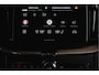 Volvo XC60 2.0 T8 Plug-in hybrid AWD Ultra Dark Org. NL. | Forest Lake | S/K-Panodak | Adapt. Cruise | Stoel-+Stuurverw. | PDC | 360 Camera | NAV + App. Connect | ECC | Elek. Klep | LM 22" |
