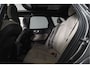 Volvo XC60 2.0 T8 Plug-in hybrid AWD Ultra Dark Org. NL. | Forest Lake | S/K-Panodak | Adapt. Cruise | Stoel-+Stuurverw. | PDC | 360 Camera | NAV + App. Connect | ECC | Elek. Klep | LM 22" |