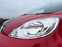 Peugeot 107 1.0-12V XS | 5 deurs | USB/AUX/12V | All Season Banden | Nieuwe APK + Onderhoudsbeurt | Goed Onderhouden |