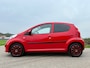 Peugeot 107 1.0-12V XS | 5 deurs | USB/AUX/12V | All Season Banden | Nieuwe APK + Onderhoudsbeurt | Goed Onderhouden |