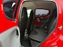 Peugeot 107 1.0-12V XS | 5 deurs | USB/AUX/12V | All Season Banden | Nieuwe APK + Onderhoudsbeurt | Goed Onderhouden |