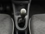 Peugeot 107 1.0-12V XS | 5 deurs | USB/AUX/12V | All Season Banden | Nieuwe APK + Onderhoudsbeurt | Goed Onderhouden |