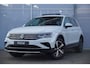 Volkswagen Tiguan 1.4 TSI 245pk eHybrid Elegance | SOH 98% | Panoramadak | Elektrische Achterklep | Achteruitrijcamera |