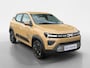 Dacia Spring Extreme 65 26.8 kWh AUTOMAAT AIRCO CAMERA CRUISE CONTROLE APPLE CARPLAY ANDROID AUTO ZEER MOOIE AUTO DEMONSTRATIEAUTO VRAAG NAAR DE KMSTAND