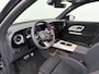 Mercedes-Benz GLB 200 Business Solution AMG | Night | Panoramadak | Memorypakket | 20” LM-velgen | Multibeam LED | Achteruitrijcamera |