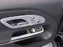 Mercedes-Benz GLB 200 Business Solution AMG | Night | Panoramadak | Memorypakket | 20” LM-velgen | Multibeam LED | Achteruitrijcamera |