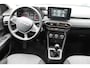 Dacia Jogger 1.0 TCe 100 PK ECO-G Extreme 5p. | Trekhaak | 4 seizoensbanden | ECC | Camera achter |