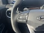 Hyundai Kona Electric EV Comfort 39 kWh | Dealer onderhouden, 1e eigenaar, Warmtepomp, Stoel/stuur-verwarming, Cruise control, Navigatie, Carplay, Camera, Parkeersensoren achter.