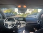 Hyundai Kona Electric EV Comfort 39 kWh | Dealer onderhouden, 1e eigenaar, Warmtepomp, Stoel/stuur-verwarming, Cruise control, Navigatie, Carplay, Camera, Parkeersensoren achter.