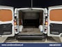 Renault Trafic 2.0 dCi 131pk L2H1 Euro6 Airco | Navigatie | LED | Apple Carplay | Cruisecontrol | Parkeersensoren 2500kg trekvermogen, Bijrijdersbank