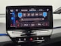 Volkswagen ID.3 First Plus 58 kWh SOH 94,8% | IQ Light | Camera | Stoel/Stuurverwarming | Navigatie | Carplay&Android