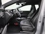 Audi Q4 e-tron 40 S Edition 63 kWh 204 PK | Demo | S-line | Navigatie | 360 Camera | Lichtmetalen velgen | Stoelverwarming |