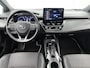 Toyota Corolla Touring Sports 1.8 Hybrid First Edition | Dealer onderhouden | Elektrische achterklep | Parkeersensoren voor+achter | Stoelverwarming | Draadloze telefoonlader | Navigatie | Apple CarPlay/Android Auto | Cruise Control Adaptive |