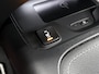 Toyota Corolla Touring Sports 1.8 Hybrid First Edition | Dealer onderhouden | Elektrische achterklep | Parkeersensoren voor+achter | Stoelverwarming | Draadloze telefoonlader | Navigatie | Apple CarPlay/Android Auto | Cruise Control Adaptive |