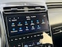 Hyundai Tucson 1.6 T-GDI 265pk PHEV Comfort Smart 4WD | Climate | Camera | Carplay | Keyless | Navigatie | Full - Led | Elek. Klep | Winterpakket | 19" Lichtmetaal | Krell Audio | Digitale Cockpit | Parkeer Assistent | Adapt. Cruisecontrol