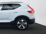 Volvo XC40 B4 Plus Dark | Harman/Kardon | Elek Stoelen | Camera | Trekhaak | All Season | Adaptive Cruise | BLIS | Pilot Assist