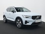 Volvo XC40 B4 Plus Dark | Harman/Kardon | Elek Stoelen | Camera | Trekhaak | All Season | Adaptive Cruise | BLIS | Pilot Assist