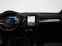 Volvo XC40 B4 Plus Dark | Harman/Kardon | Elek Stoelen | Camera | Trekhaak | All Season | Adaptive Cruise | BLIS | Pilot Assist