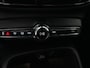 Volvo XC40 B4 Plus Dark | Harman/Kardon | Elek Stoelen | Camera | Trekhaak | All Season | Adaptive Cruise | BLIS | Pilot Assist