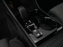 Volvo XC40 B4 Plus Dark | Harman/Kardon | Elek Stoelen | Camera | Trekhaak | All Season | Adaptive Cruise | BLIS | Pilot Assist