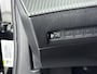 Peugeot e-2008 EV Allure 54 kWh | ACCU 96% | Camera | Navigatie | Parkeersenoren | Rijstrooksensor met Correctie