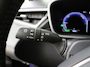Toyota Corolla Cross 2.0 High Power Hybrid First Edition | Dealer Onderhouden | Dodehoek detectie | Half lederen bekleding | Stoelverwarming | Parkeersensoren voor+achter | Elektrische achterklep | Navigatie | Apple CarPlay/Android Auto |