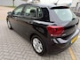 Volkswagen Polo 1.0 TSI Highline Business R*PAERK SENSOREN*NAVI*CRUISE*VELGEN*