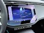 Mercedes-Benz E-klasse 300 e 4MATIC AMG Line | Distronic Cruise Control | Panorama - Schuifdak | 20" Multispaaks AMG velgen | 360° Camera | Sfeerverlichting | Memory Seats | Digital Light Koplampen