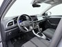Volkswagen T-Roc 1.0 TSI Life | Camera | ACC | 17'' | Keyless | Getint Glas |
