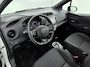 Toyota Yaris 1.5 Hybrid Bi-Tone | Lichtmetalen Velgen | Mistlampen | Cruise Control + Climate Control | Elektrische Ramen + Spiegels |