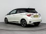 Toyota Yaris 1.5 Hybrid Bi-Tone | Lichtmetalen Velgen | Mistlampen | Cruise Control + Climate Control | Elektrische Ramen + Spiegels |