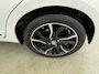 Toyota Yaris 1.5 Hybrid Bi-Tone | Lichtmetalen Velgen | Mistlampen | Cruise Control + Climate Control | Elektrische Ramen + Spiegels |