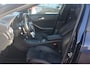 Mercedes-Benz A-klasse 180 Ambition | Navigatie | Schuif/kanteldak | Automaat | AMG line | Airco | Cruise-control | NL auto!! |