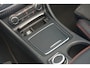 Mercedes-Benz A-klasse 180 Ambition | Navigatie | Schuif/kanteldak | Automaat | AMG line | Airco | Cruise-control | NL auto!! |