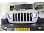 Jeep Wrangler Unlimited Hybride 280 KW plug inn 2.0T 80th Anniversary: In 06-2026 nieuw accu pakket bij Nefkens, waarde 15000! Airco, navi, dab, afneembare trekhaak, cruise, stuur en stoelverwarming, Apple carplay, hardtop, led koplampen, trailer ass, treeplanken